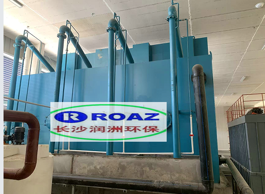 長(zhǎng)沙潤(rùn)洲環(huán)保設(shè)備有限公司,水處理設(shè)備生產(chǎn)廠家,過濾器,一體化污水設(shè)備,湖南廢水處理 長(zhǎng)沙潤(rùn)洲環(huán)保設(shè)備有限公司,水處理設(shè)備生產(chǎn)廠家,過濾器,一體化污水設(shè)備,湖南廢水處理